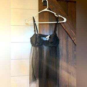 Victoria Secret babydoll -NEW w/o tags size medium